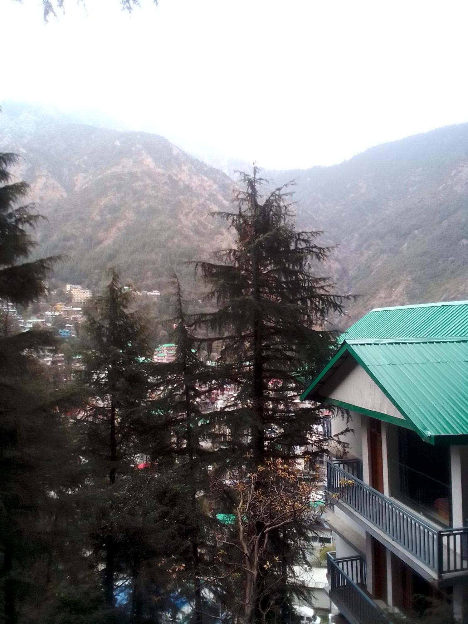 Himalayan Triund Trekking And Mountain View Hostel ดารัมซาลา ภายนอก รูปภาพ